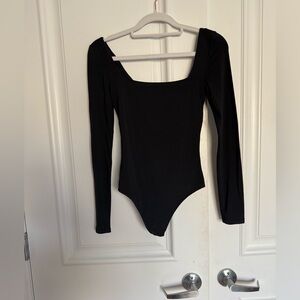 Aritzia bodysuit black square neck